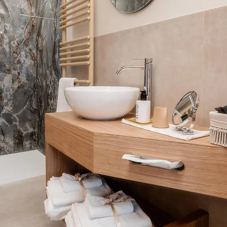 Rive Del Bacio - La Dimora Farm stay